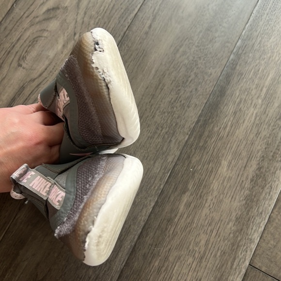 Toddler girl flex runner Nike sneakers - Picture 2 of 12